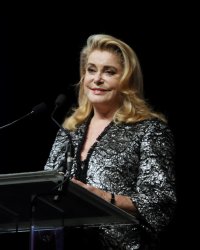 Catherine Deneuve : "La nudité me pose toujours un gros problème au cinéma"