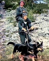 La Grande Vadrouille : 3 secrets de tournage à connaître