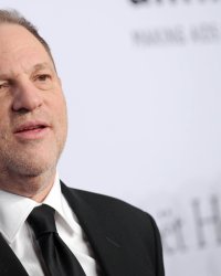 Harvey Weinstein inculpé pour viol, ses victimes réagissent
