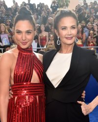 Wonder Woman : Lynda Carter réagit aux critiques de James Cameron