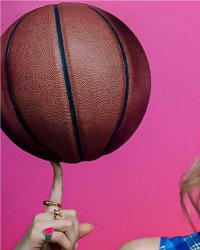 Space Jam - Nouvelle ère : Angèle donne sa voix à Lola Bunny