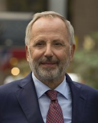 Fabrice Luchini : pourquoi il a accepté de jouer dans Un homme pressé