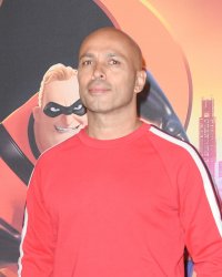 Éric Judor a failli jouer un méchant dans Dexter