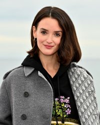 Charlotte Le Bon va se lancer dans la réalisation avec son long Falcon Lake