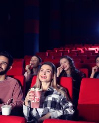 Des places de cinéma solidaires offertes grâce au label "Invisibles"