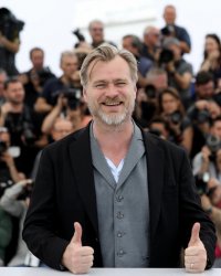 Christopher Nolan : interdit-il vraiment les chaises sur ses tournages ?