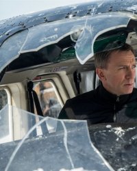 La productrice de James Bond ne veut pas d'une femme dans le rôle de 007