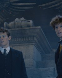 Les Animaux fantastiques 2 : Eddie Redmayne évoque des scènes coupées au montage