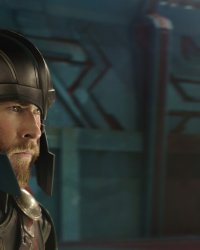 Thor Ragnarok : le costume de Chris Hemsworth aurait pu être très différent