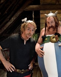 Astérix et Obélix : un nouveau film avec Kev Adams ?