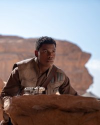 Polémique Star Wars : John Boyega estime avoir été mis de côté et attaque Disney