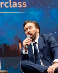 Wally's Wonderland : Nicolas Cage face à des robots dans un parc d'attractions
