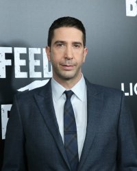 David Schiwmmer : comment sa vie a été perturbée par Friends