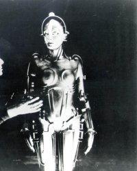 Après Mr. Robot, Sam Esmail adaptera le classique du cinéma Metropolis en série