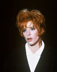 Mylène Farmer à travers 10 performances