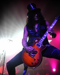 Guns N' Roses : un nouvel album cette année ? Slash répond !