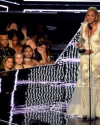Beyoncé sur la BO du prochain James Bond ?