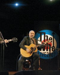 Le chanteur de The Who a refusé des "chansons horribles" de Johnny Hallyday