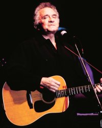 Johnny Cash : ses poèmes mis en musique par 16 artistes
