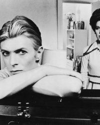 David Bowie : "L'homme qui venait d'ailleurs" bientôt restauré au cinéma