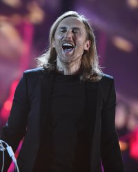 David Guetta dévoile son nouveau single "Would I Lie To You"