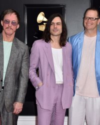 Weezer annonce la sortie imminente d'un album surprise