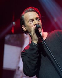 "Le présent d'abord", le nouveau single de Florent Pagny signé Maître Gims