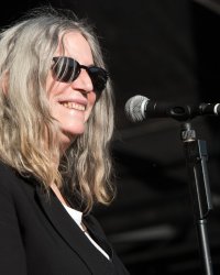 Patti Smith : son autobiographie "Just Kids" va être adaptée en série