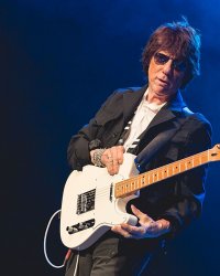 Jeff Beck sortira un nouvel album cet été