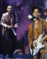 Prince : 5 tubes offerts à d'autres artistes