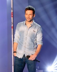 "Loin" : Alex Beaupain de retour avec un nouvel album