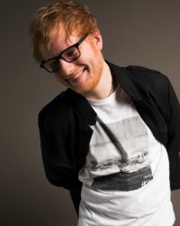 Ed Sheeran dévoile deux nouveaux morceaux pour son retour