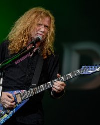 Megadeth : le chanteur Dave Mustaine révèle souffrir d'un cancer de la gorge