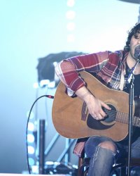 Saez évoque sa santé et ses addictions : "Il faut que je me reprenne en main"