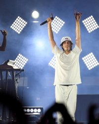 Orelsan : comparé à Brassens et Renaud par Jean-Paul Rouve