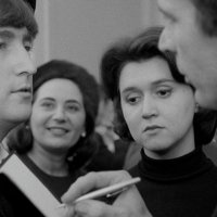 A Hard Day's night (Quatre garçons dans le vent) - bande annonce 2 - VOST - (2001)