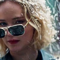 Joy - Bande annonce 9 - VF - (2015)