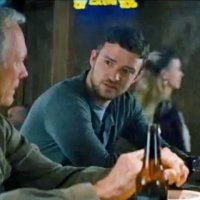 Une nouvelle chance - bande annonce - VO - (2012)