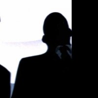 MIIB - Teaser 10 - VO - (2002)