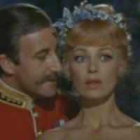 Les Femmes du général - bande annonce - VF - (1962)