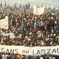 Tous au Larzac - bande annonce - (2011)