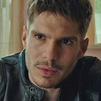 Burn Out - Bande annonce 1 - VF - (2017)