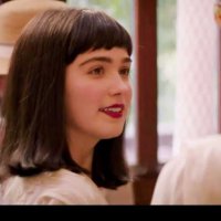 The Chaperone - Bande annonce 1 - VO - (2018)