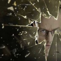 Glass - Teaser 6 - VO - (2019)