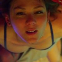 Ava's Possessions - teaser - VO - (2015)