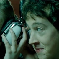 How to Talk to Girls at Parties - bande annonce - VO - (2018)