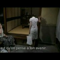 Une Adolescente - Extrait 1 - VO - (2001)