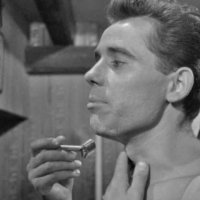 Kanal (They Loved Life) - Extrait 2 - VO - (1957)