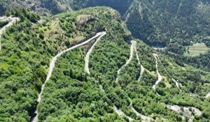 En virtuel ou sur le bitume, la montée de l’Alpe d’Huez cultive son mythe