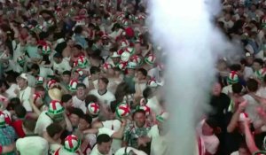 Mondial-2026: les fans de l'Angleterre exultent après le but de Gordon face à l'Argentine